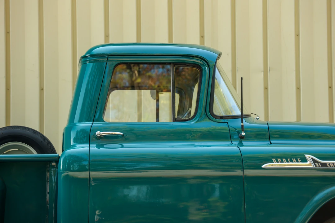 1958 Chevrolet Task Force - Image 19 of 31