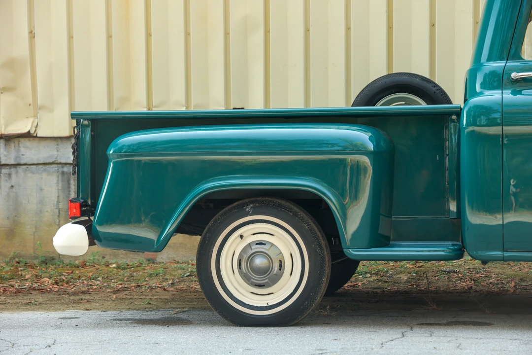1958 Chevrolet Task Force - Image 15 of 31