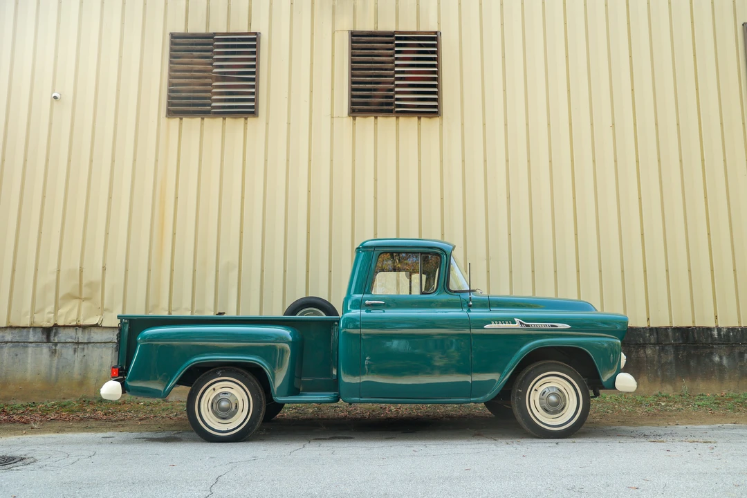 1958 Chevrolet Task Force - Image 10 of 31