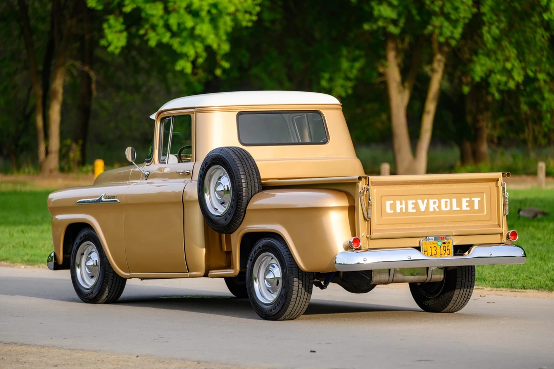 1958 Chevrolet Task Force - Image 6 of 31