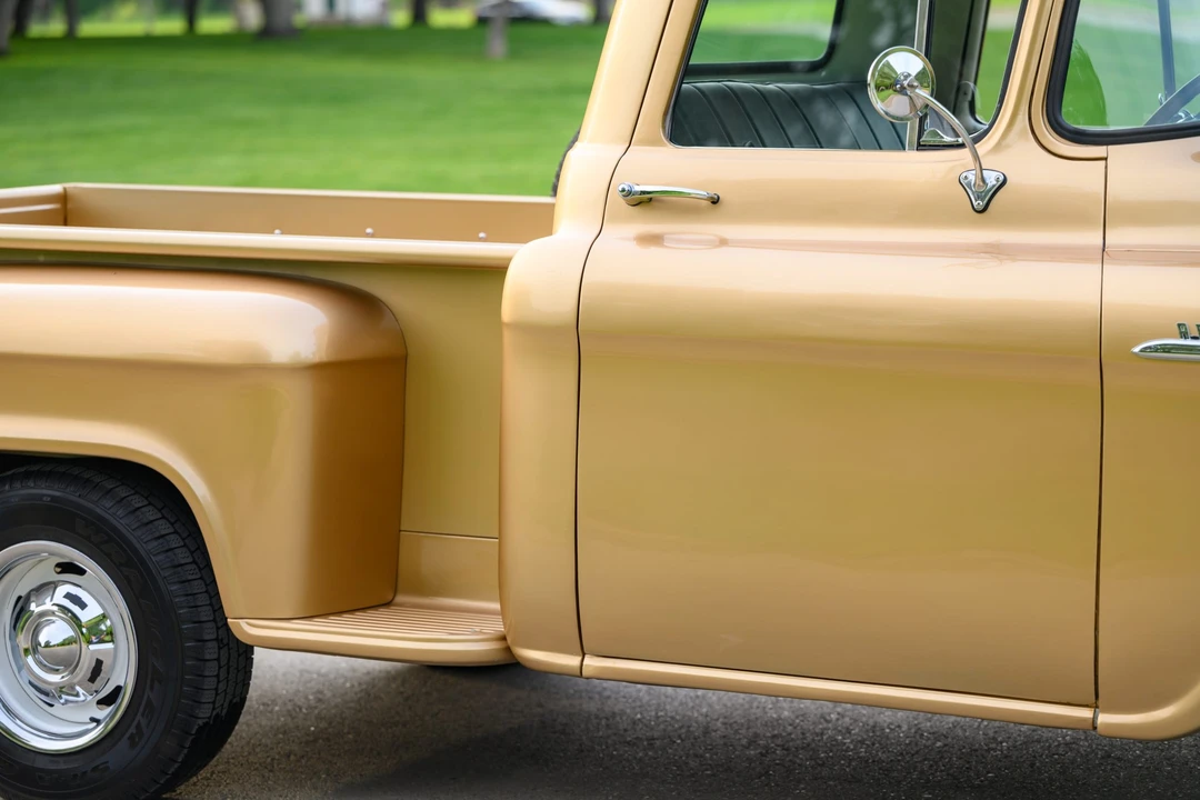1958 Chevrolet Task Force - Image 28 of 31