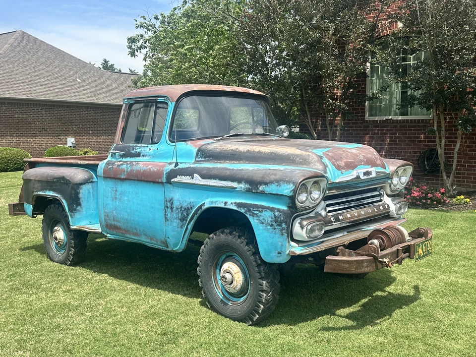 1958 Chevrolet Task Force - Image 8 of 31