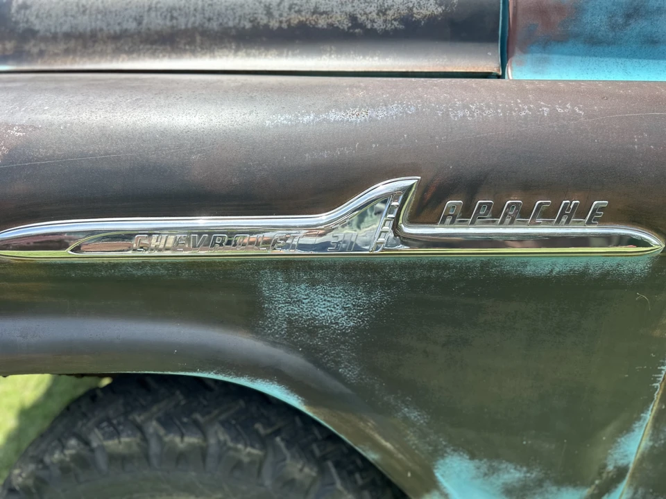 1958 Chevrolet Task Force - Image 16 of 31