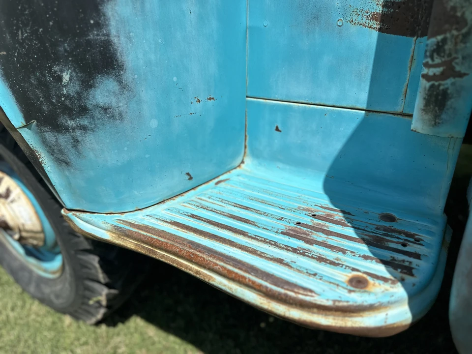 1958 Chevrolet Task Force - Image 10 of 31