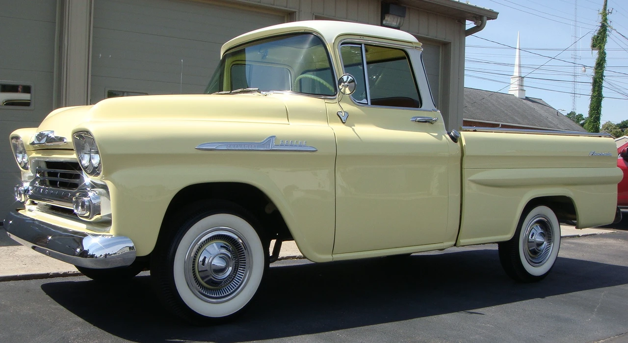 1958 Chevrolet Task Force - Image 3 of 31