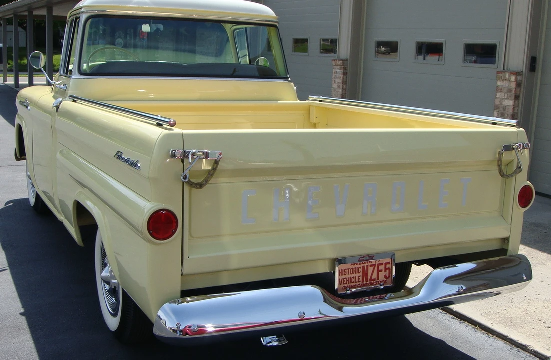 1958 Chevrolet Task Force - Image 21 of 31