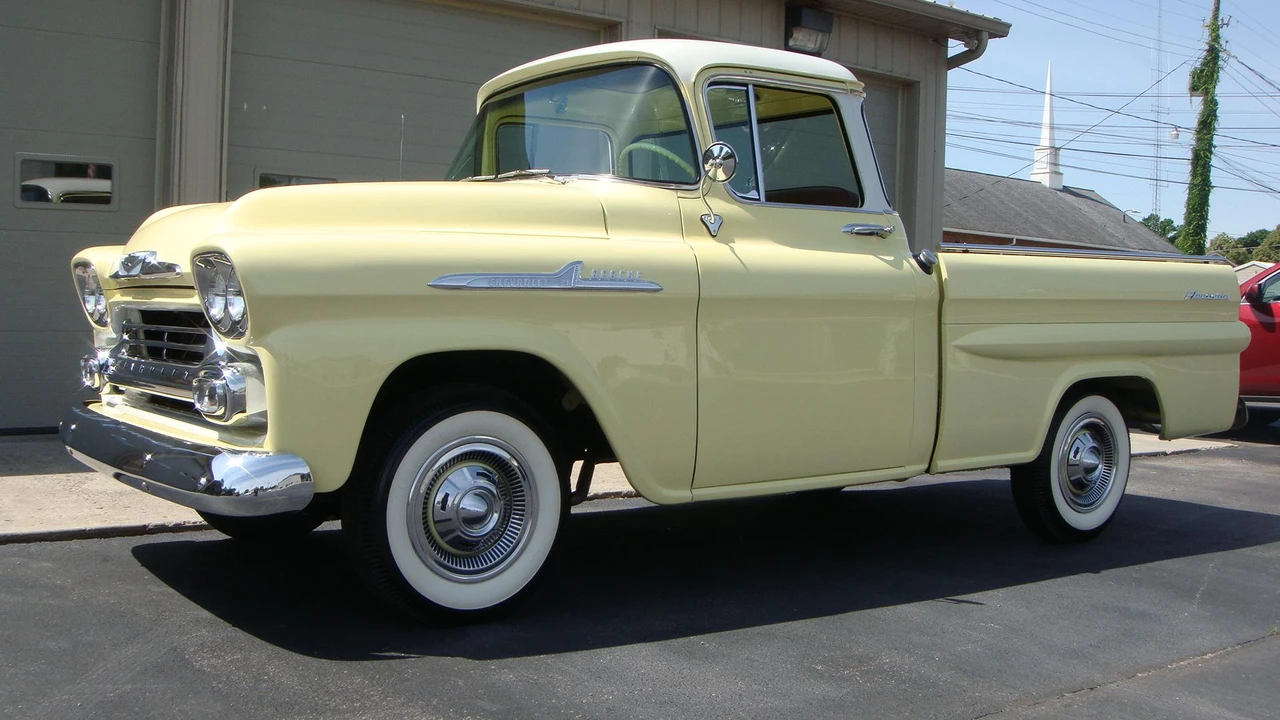 1958 Chevrolet Task Force - Image 2 of 31
