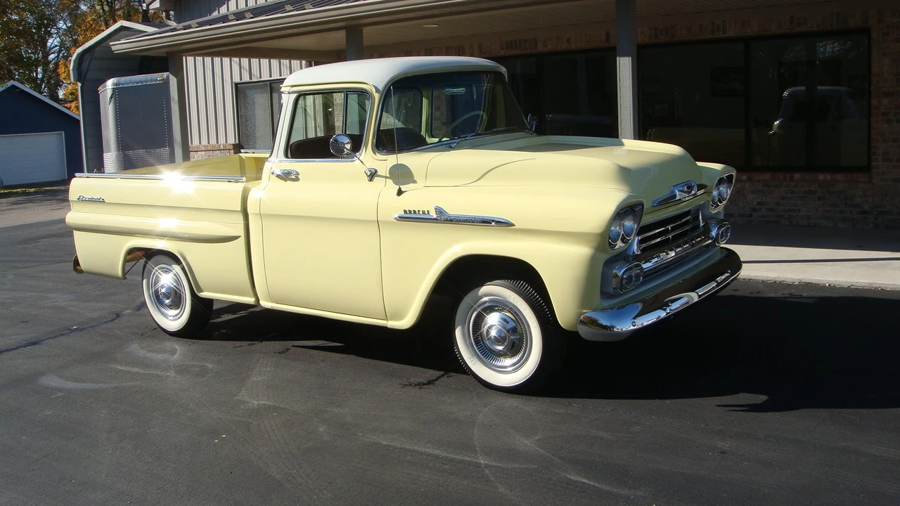 1958 Chevrolet Task Force - Image 7 of 31