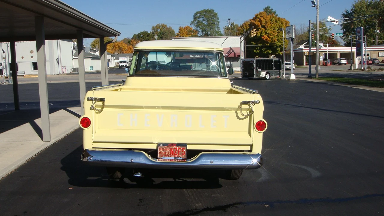 1958 Chevrolet Task Force - Image 13 of 31