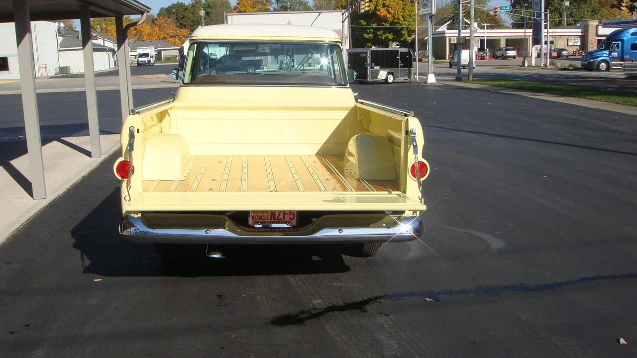1958 Chevrolet Task Force - Image 11 of 31