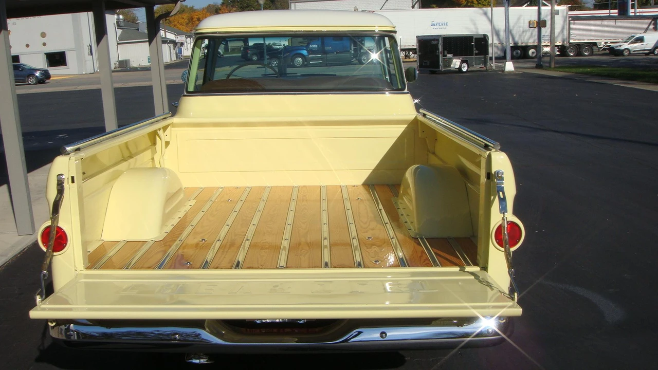 1958 Chevrolet Task Force - Image 12 of 31