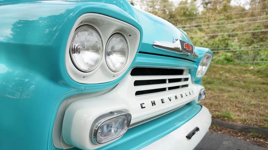 1958 Chevrolet Task Force - Image 4 of 20