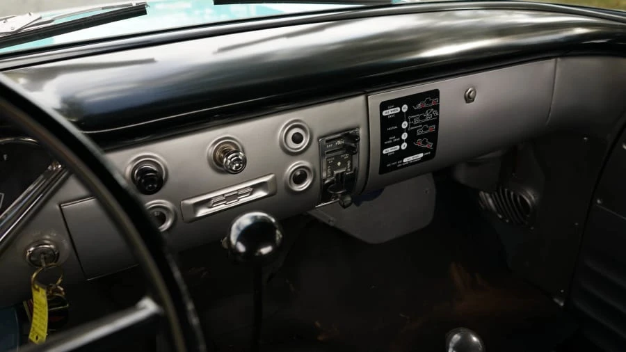 1958 Chevrolet Task Force - Image 13 of 20