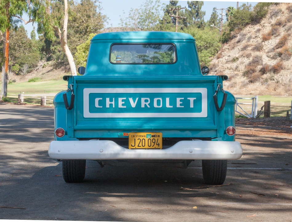 1958 Chevrolet Task Force - Image 7 of 31