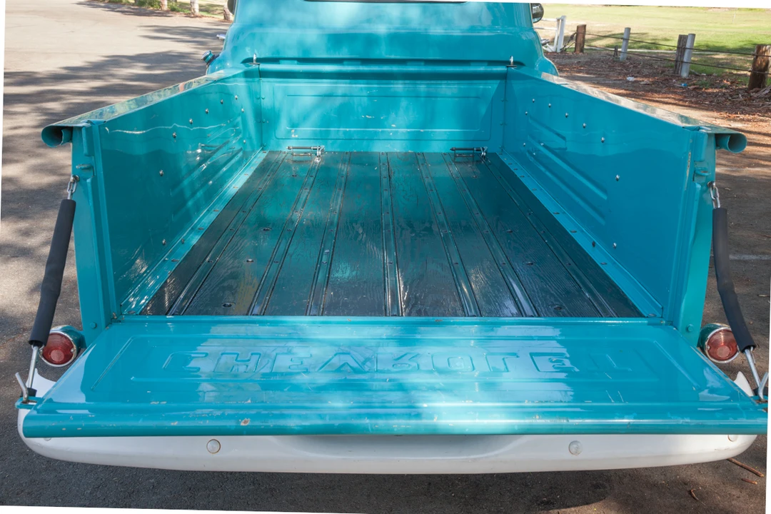 1958 Chevrolet Task Force - Image 11 of 31