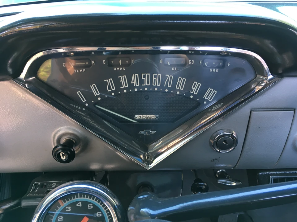 1958 Chevrolet Task Force - Image 28 of 31