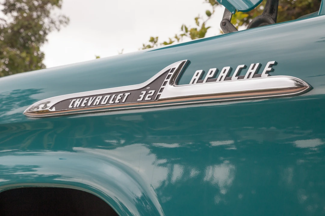 1958 Chevrolet Task Force - Image 15 of 31