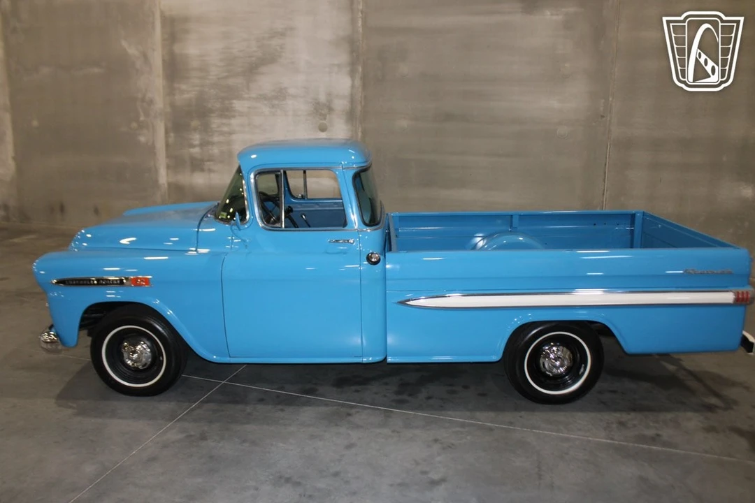 1958 Chevrolet Task Force - Image 10 of 12
