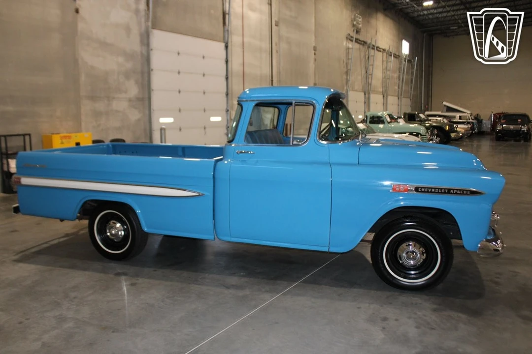 1958 Chevrolet Task Force - Image 6 of 12