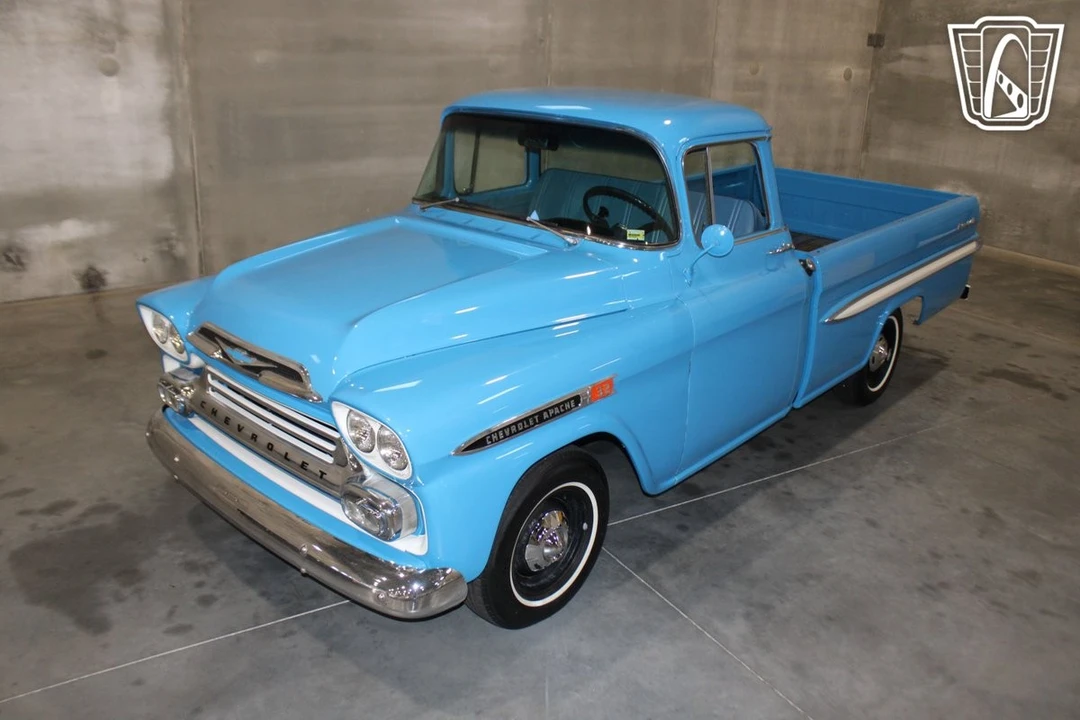 1958 Chevrolet Task Force - Image 9 of 12