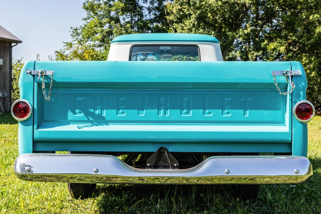 1958 Chevrolet Task Force - Image 9 of 31