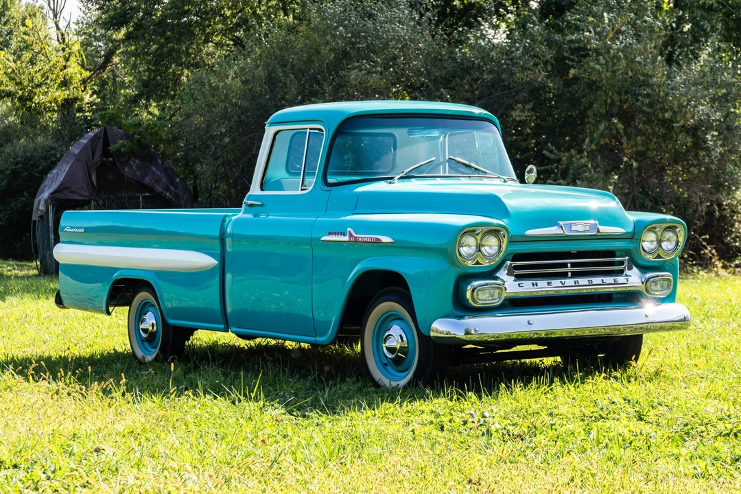 1958 Chevrolet Task Force - Image 5 of 31