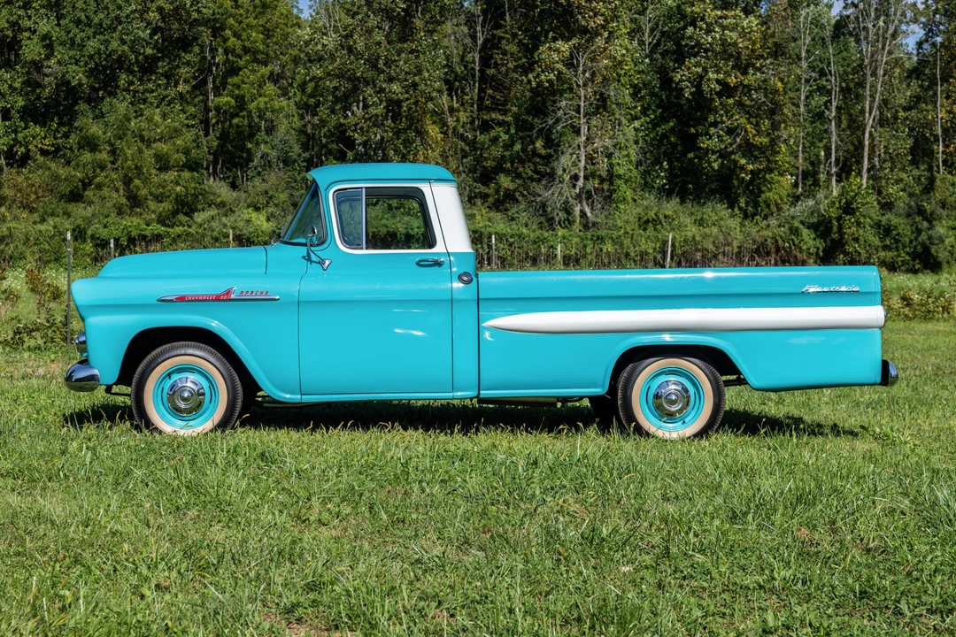 1958 Chevrolet Task Force - Image 10 of 31