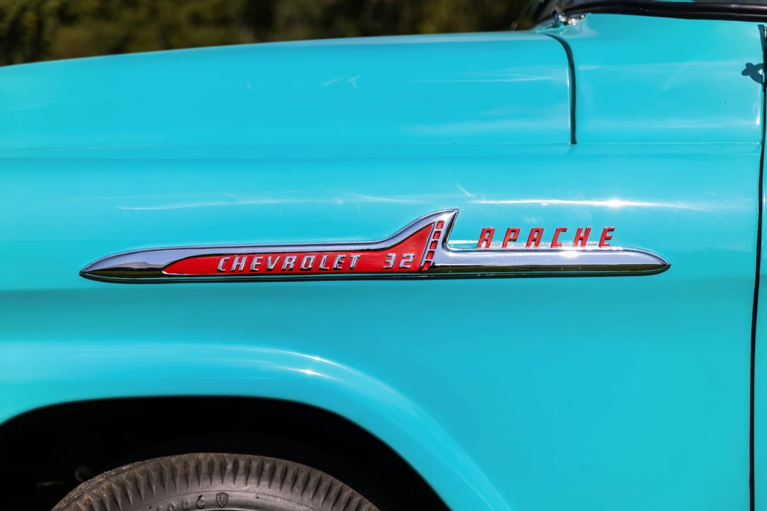 1958 Chevrolet Task Force - Image 19 of 31