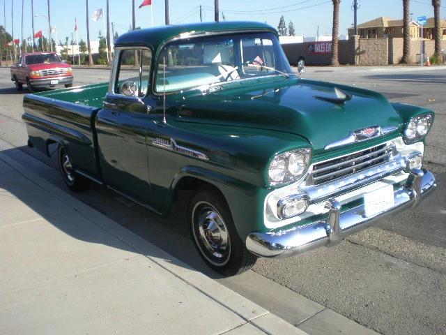 1958 Chevrolet Task Force - Image 4 of 31