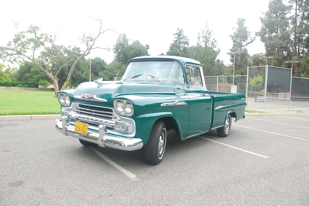 1958 Chevrolet Task Force - Image 10 of 31