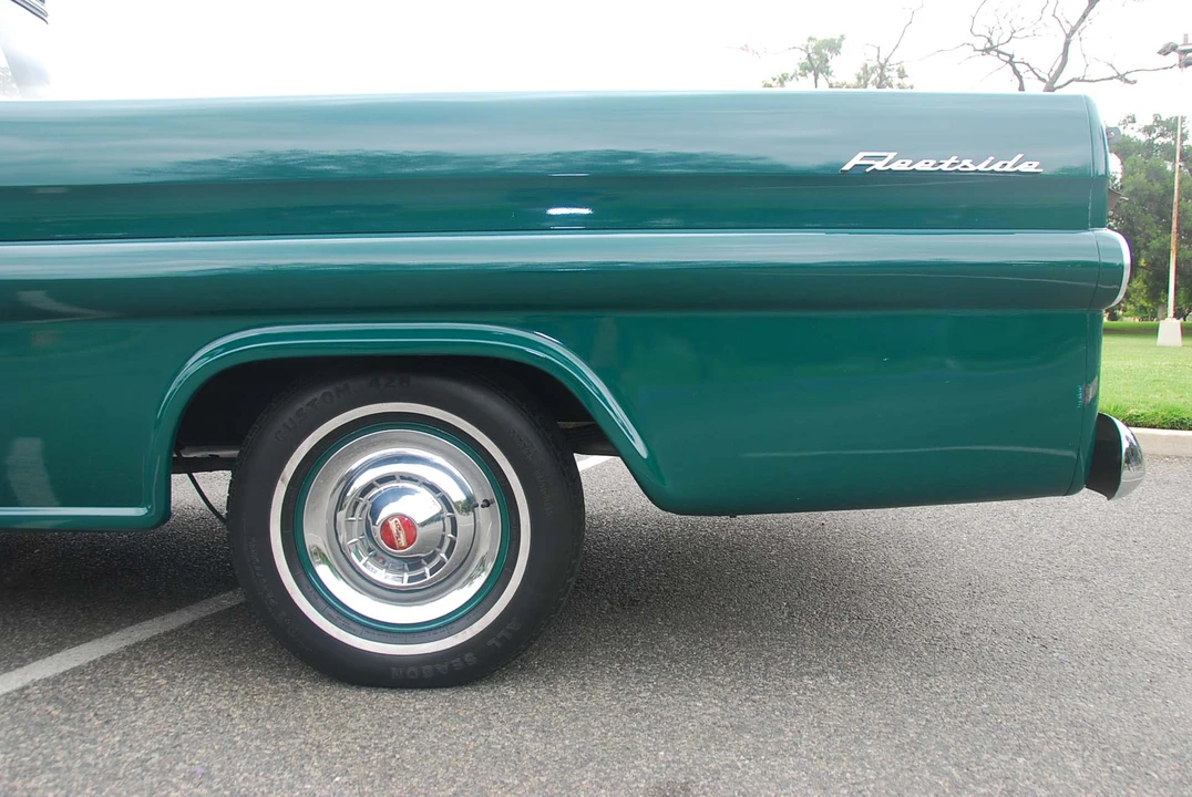 1958 Chevrolet Task Force - Image 12 of 31