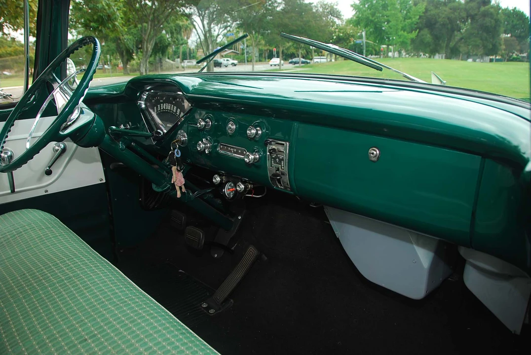 1958 Chevrolet Task Force - Image 25 of 31