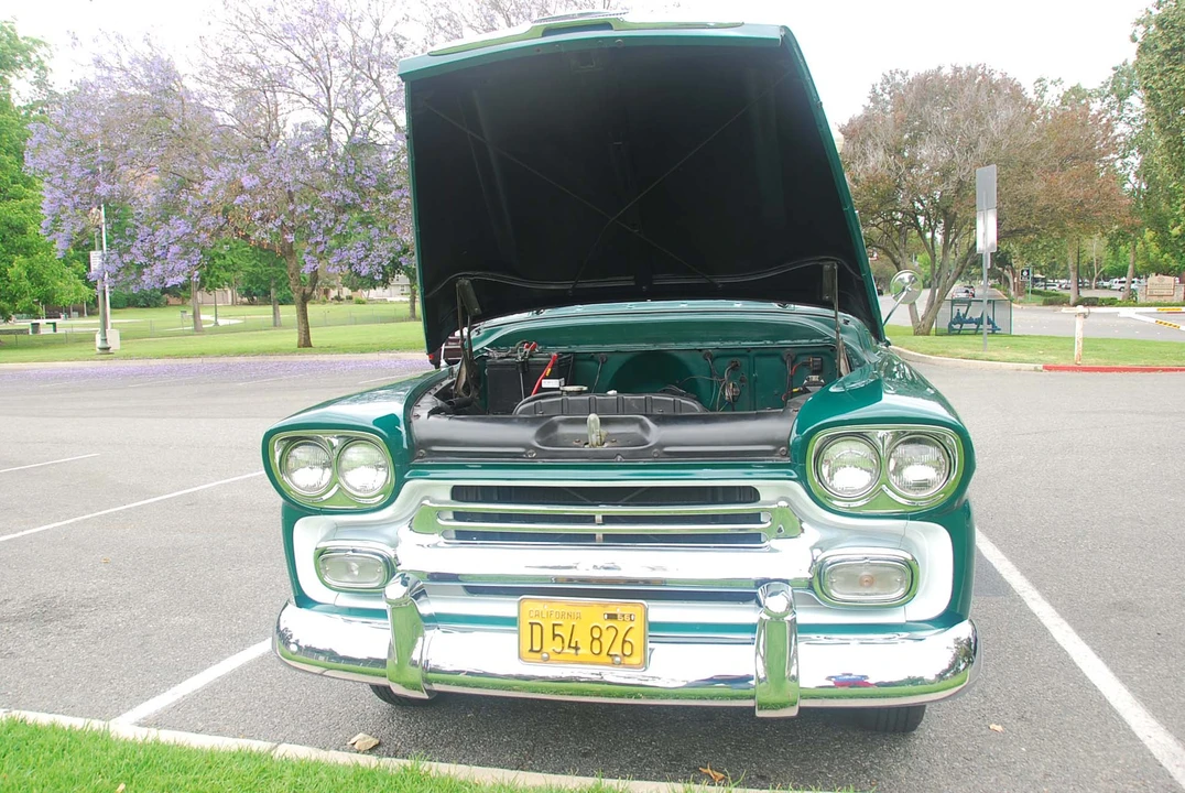 1958 Chevrolet Task Force - Image 22 of 31