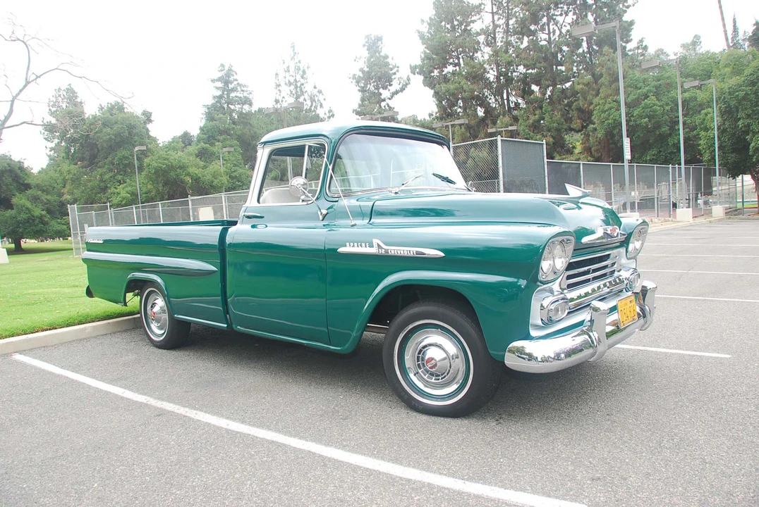 1958 Chevrolet Task Force - Image 15 of 31