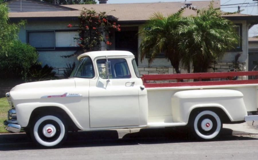 1958 Chevrolet Task Force - Image 2 of 8
