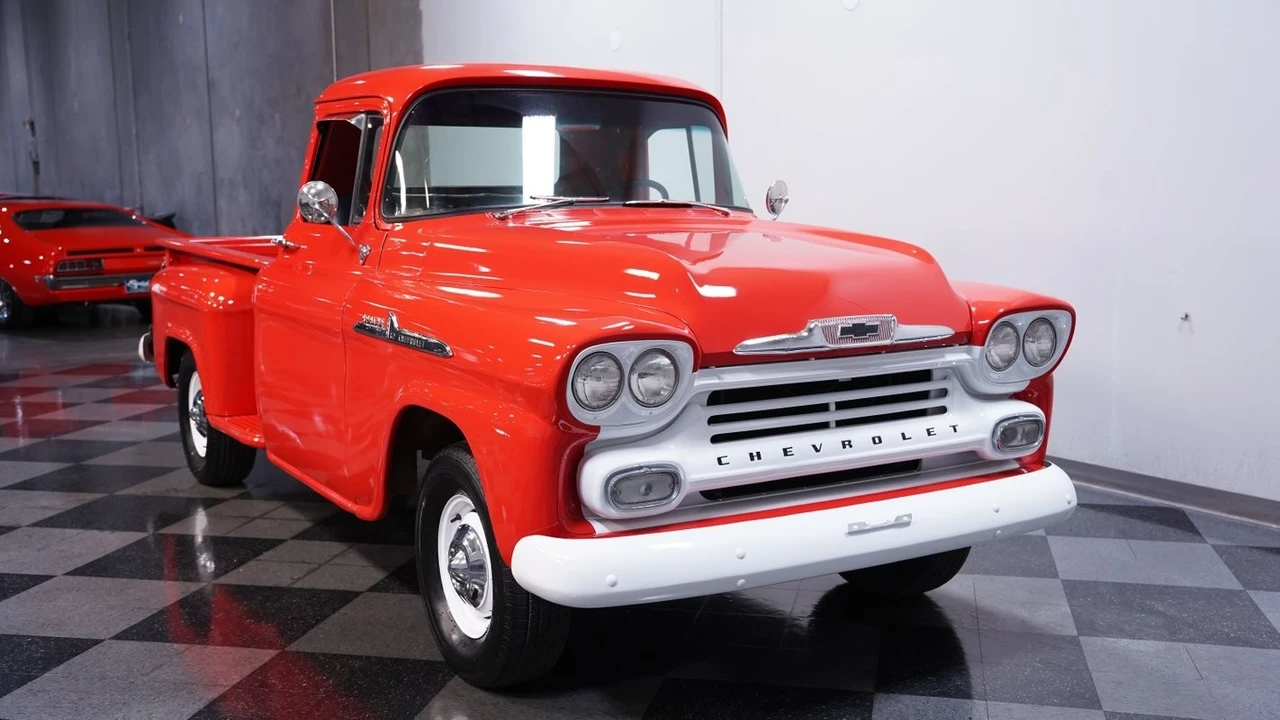 1958 Chevrolet Task Force - Image 15 of 21