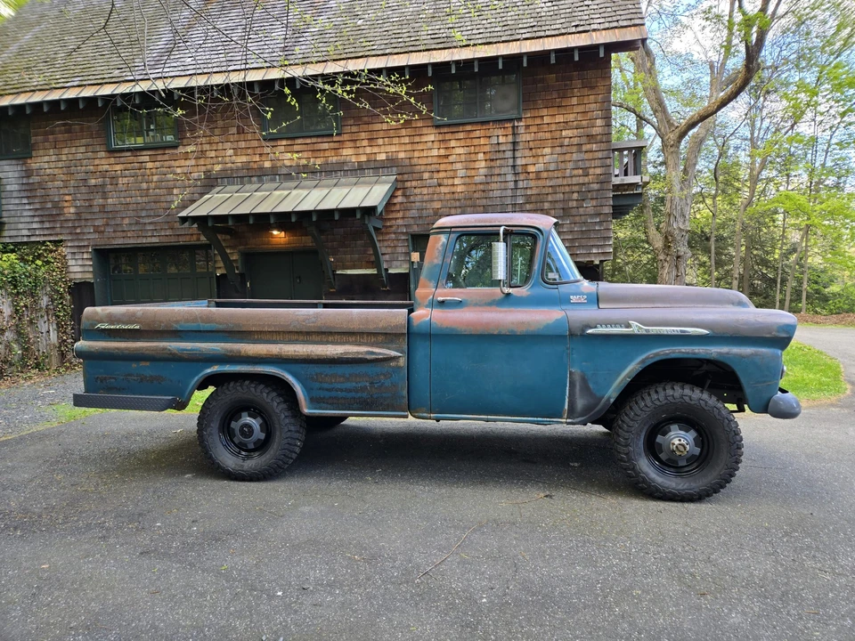 1958 Chevrolet Task Force - Image 5 of 31