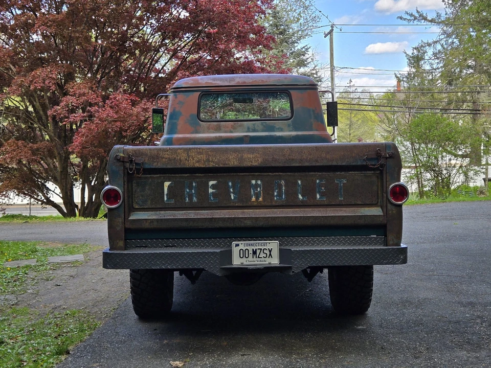 1958 Chevrolet Task Force - Image 11 of 31