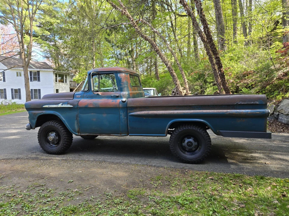 1958 Chevrolet Task Force - Image 14 of 31