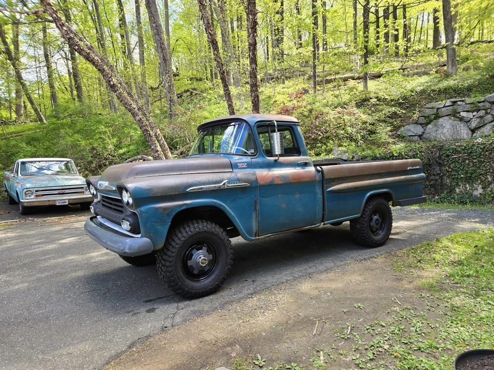 1958 Chevrolet Task Force - Image 17 of 31