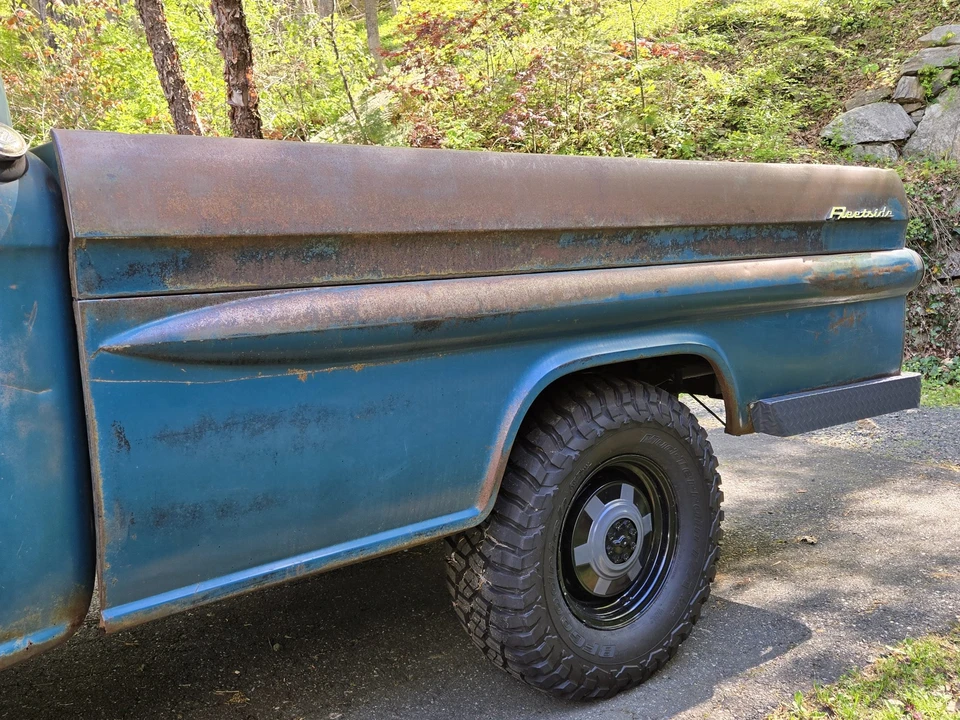 1958 Chevrolet Task Force - Image 28 of 31