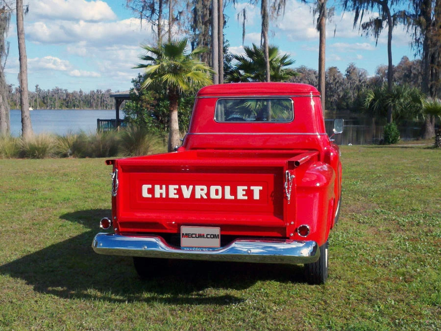 1958 Chevrolet Task Force - Image 4 of 5