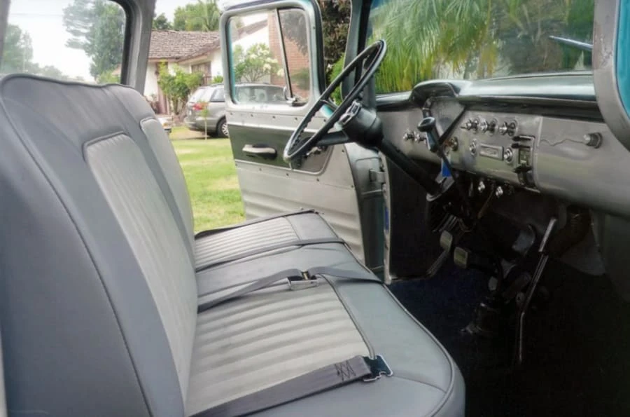 1958 Chevrolet Task Force - Image 5 of 8