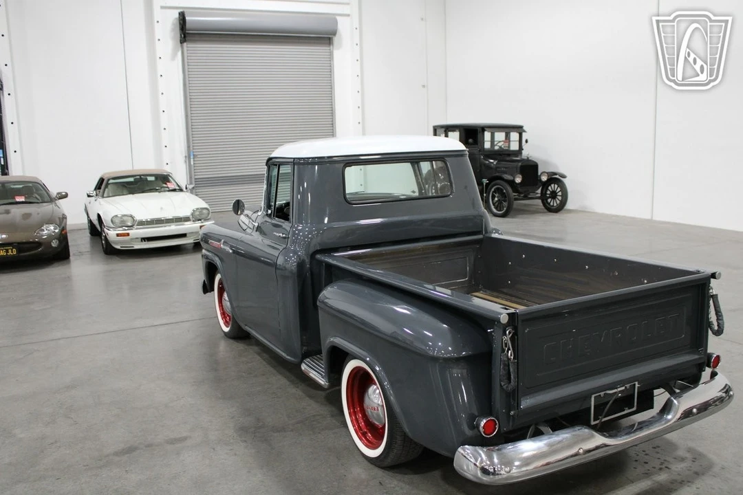 1958 Chevrolet Task Force - Image 10 of 12