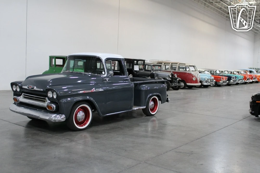 1958 Chevrolet Task Force - Image 5 of 12