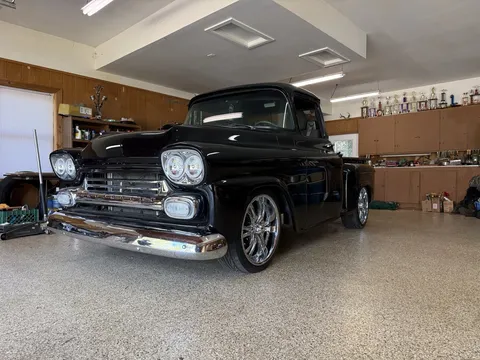 1958 Chevrolet Apache Stepside