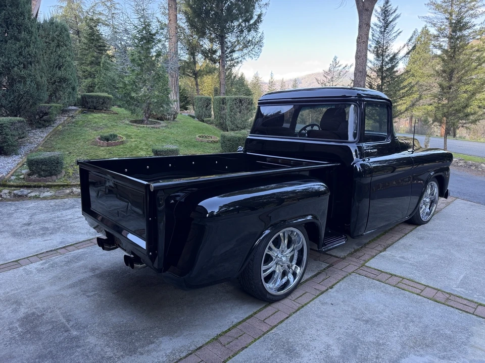 1958 Chevrolet Task Force - Image 2 of 31