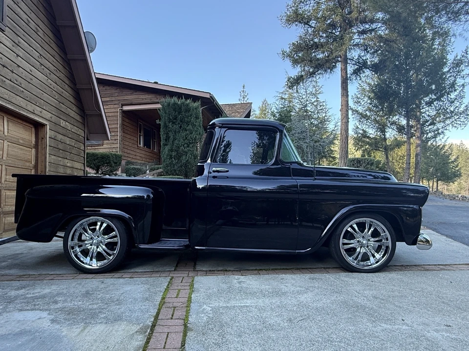 1958 Chevrolet Task Force - Image 18 of 31