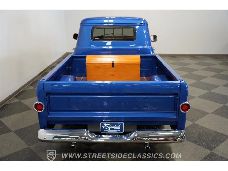 1958 Chevrolet Task Force - Image 27 of 31