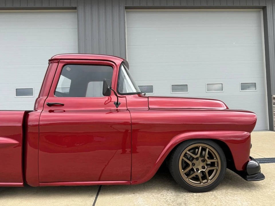1958 Chevrolet Task Force - Image 5 of 31